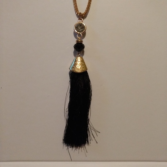 New Black Tassel Necklace - Picture 2 of 2